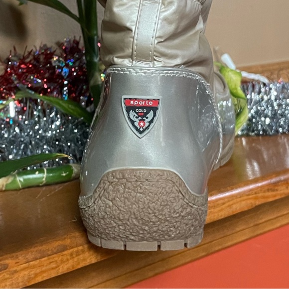 SPORTO JAMIE WATERPROOF LACE-UP WINTER BOOT. CHAMPAGNE FAUX FUR. SIZE 11W. - Picture 3 of 7